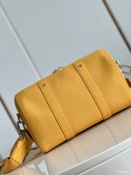 LOUIS VUITTON KEEPALL CITY 0327